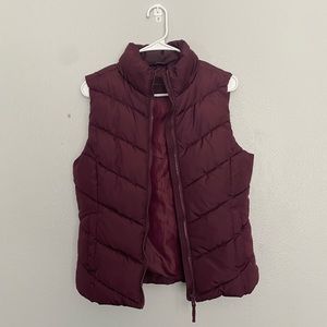 Aeropostale Sleeveless Burgundy Red Puffer Vest